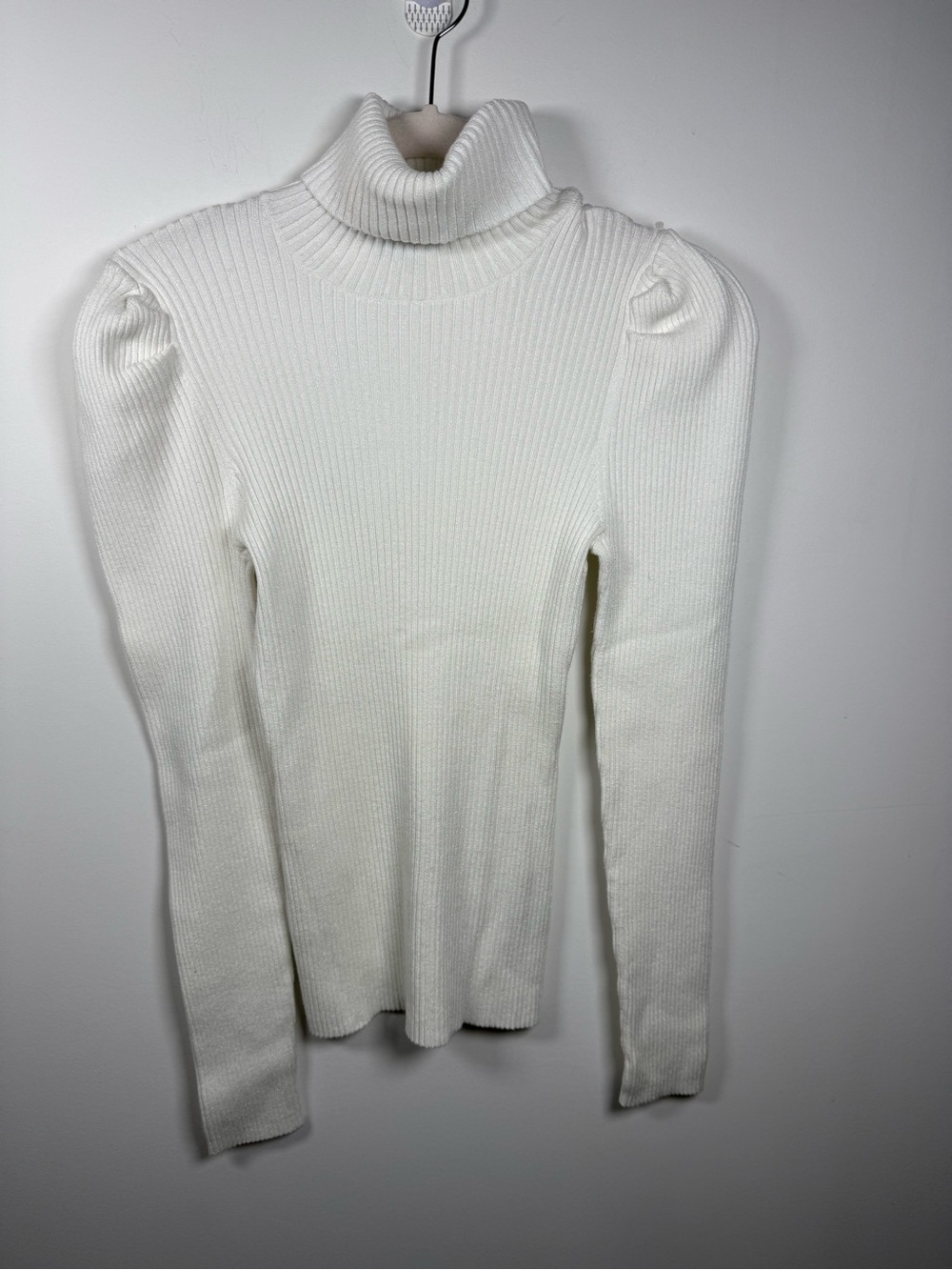 525 AMERICA | White Glitter Puff Sleeve Turtleneck Sweater Size S
